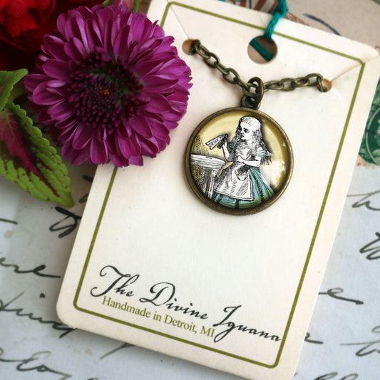 Alice In Wonderland (LG) | Glass Cabochon Necklace