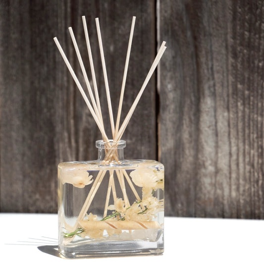 White Selenite & Sandalwood | Botanical Reed Diffuser