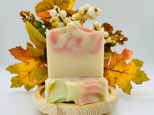 Crisp Apple & Sage | Vegan Cold Process Soap Bar