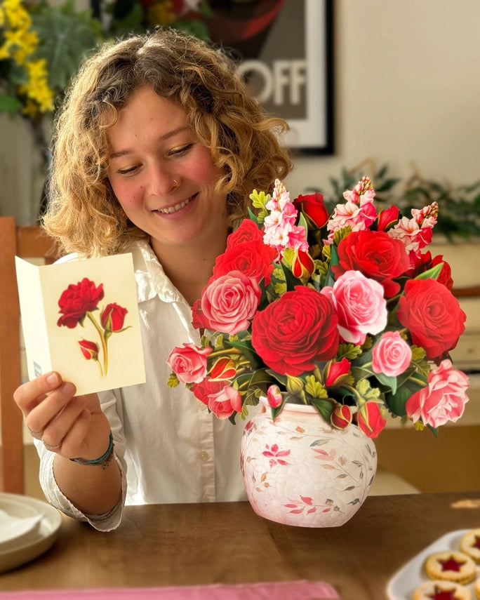 Blooming Roses | Pop-Up Greeting Card