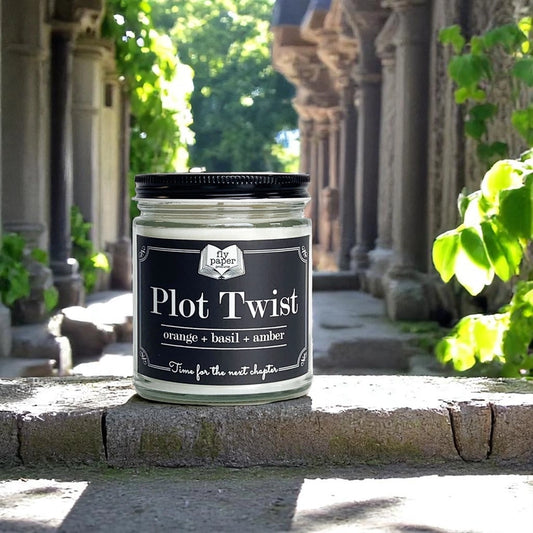 Plot Twist | Bookish Candle 9oz