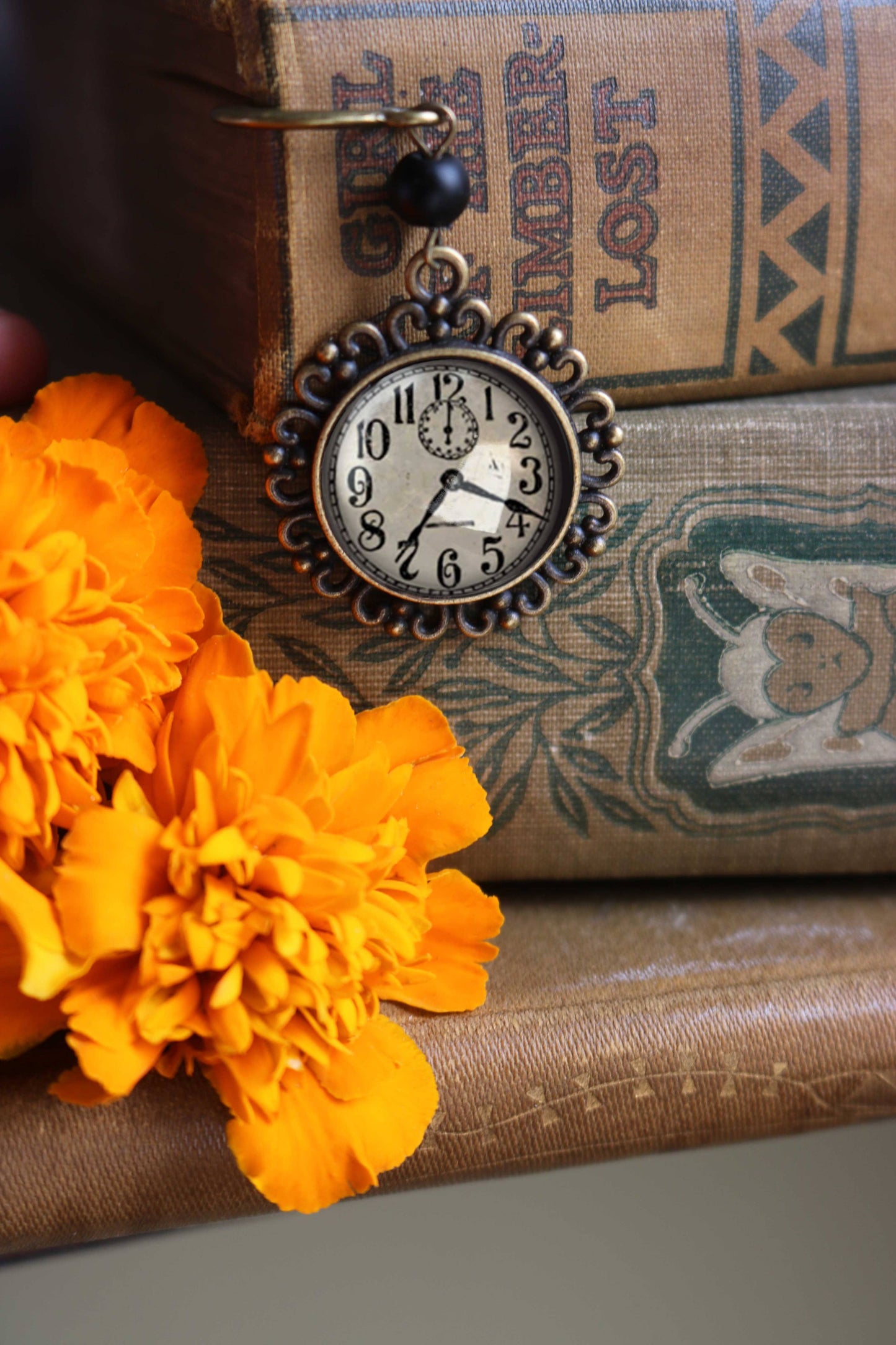 Edwardian Clock | Glass Cabochon Bookmark