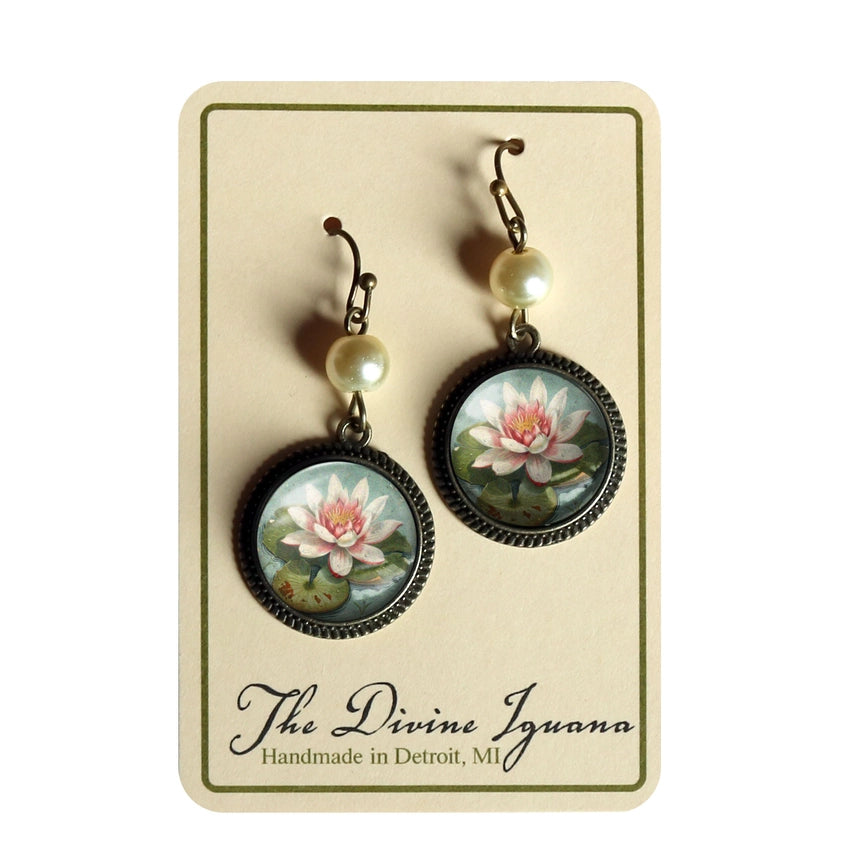 Waterlily | Glass Cabochon Earrings