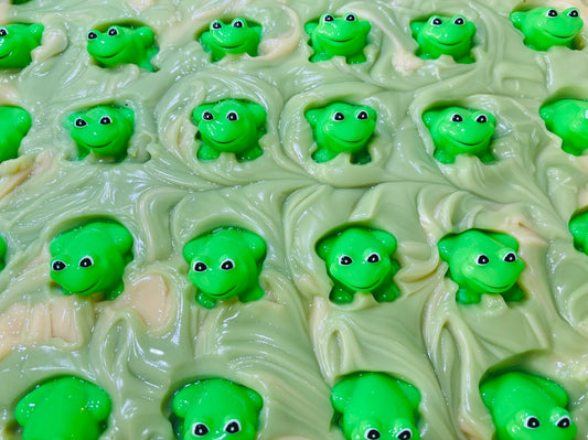 Froggy | Vegan Cold Process Soap Bar (RESTOCK)