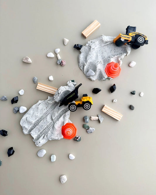 Construction Dough-To-Go | Cookies & Cream