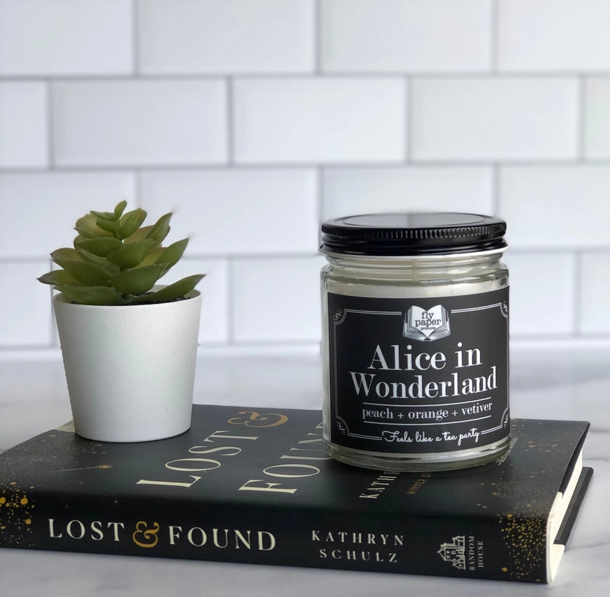 Alice In Wonderland | Bookish Candle 9oz